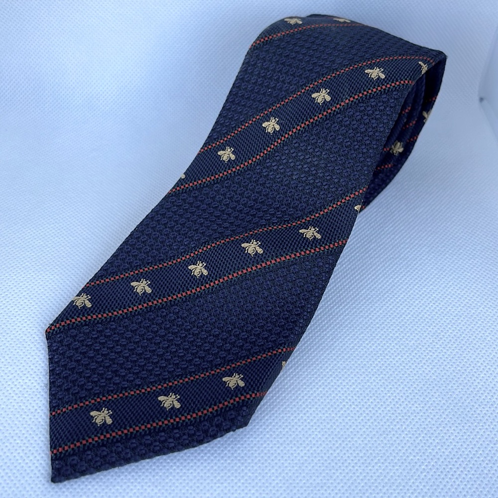 Gucci Stripe Bee Tie